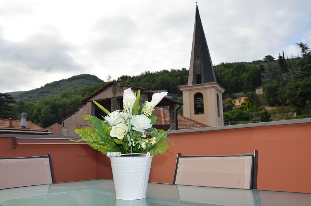 Il Cuore Del Borgo - Holiday Home Borgomaro Екстериор снимка
