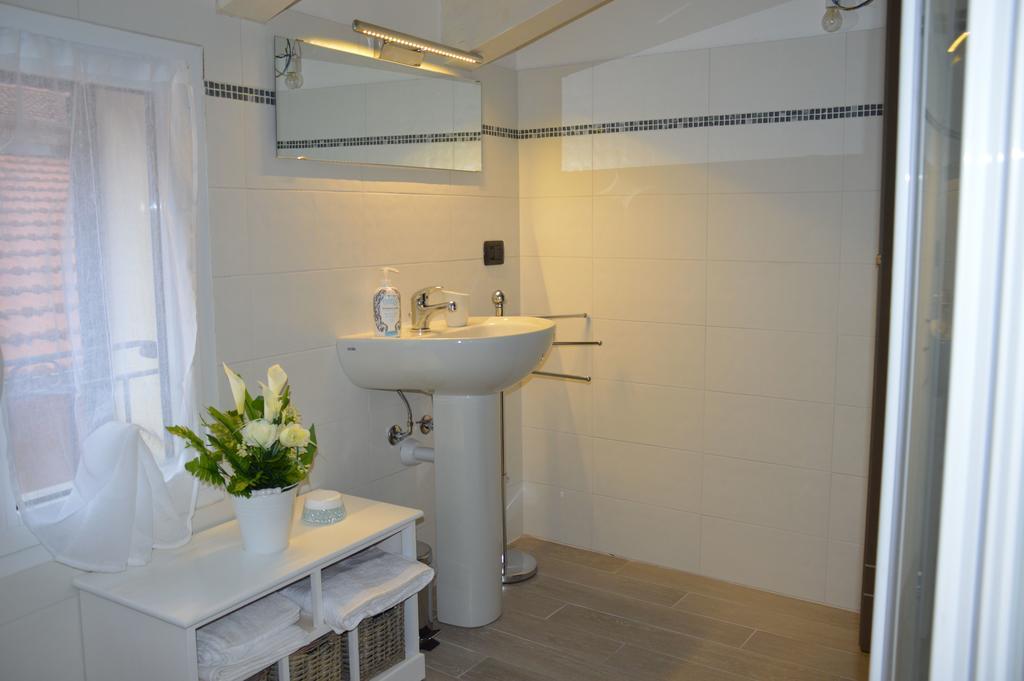 Il Cuore Del Borgo - Holiday Home Borgomaro Екстериор снимка